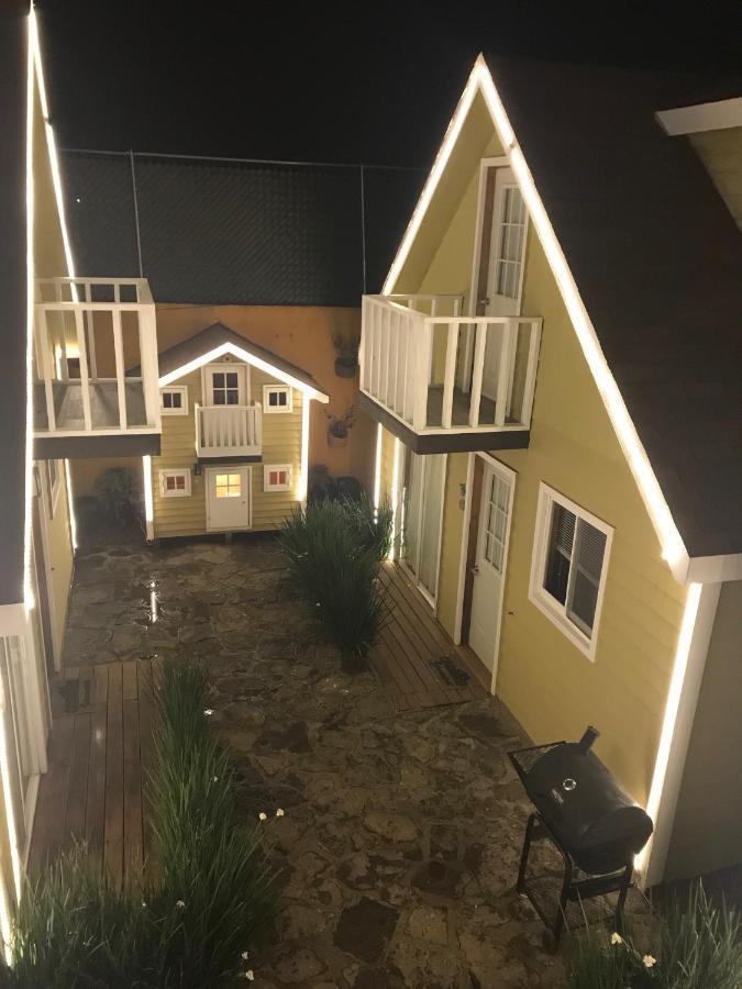 ואלה דה בראבו Cabanas Salamandras Avandaro מראה חיצוני תמונה